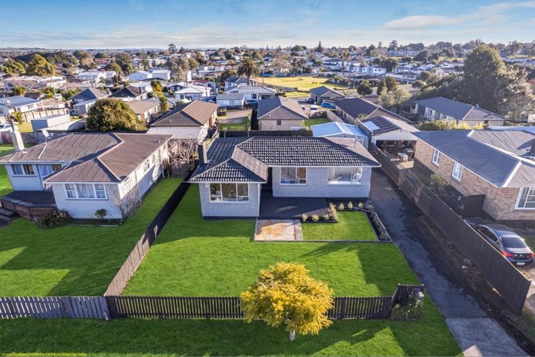Photo of property in 12 Boon Street, Manurewa, Auckland, 2102