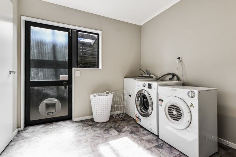 Photo of property in 43 Western Heights Drive, Western Heights, Hamilton, 3200