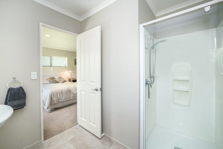 Photo of property in 27a Main Street, Greytown, 5712