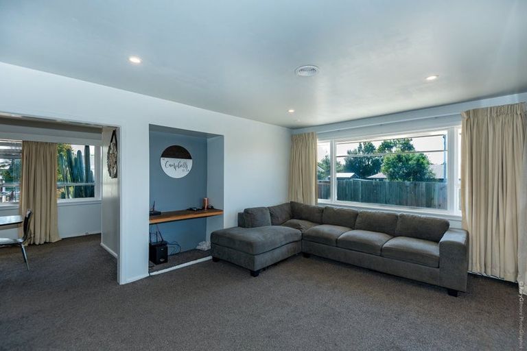 Photo of property in 67 Rowses Road, Aranui, Christchurch, 8061