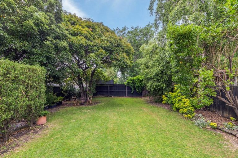 Photo of property in 32 Gibbon Street, Sydenham, Christchurch, 8023