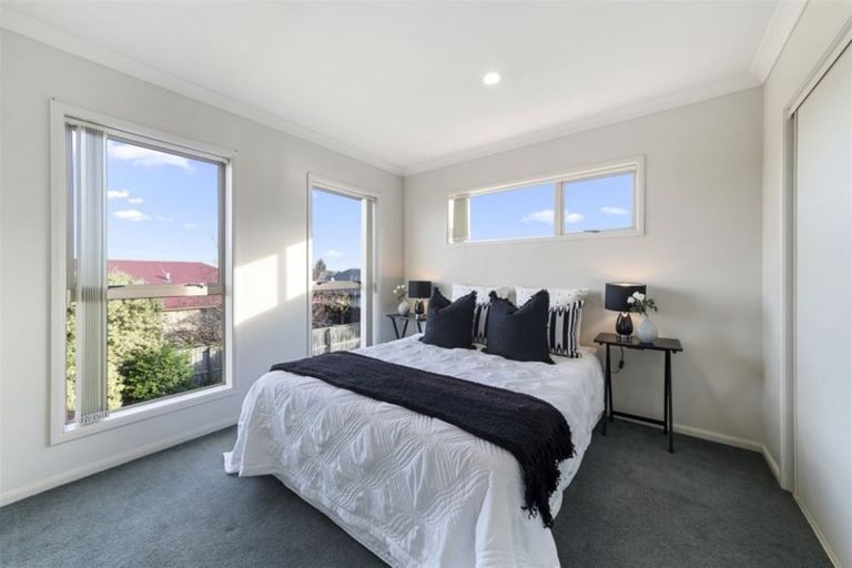 Photo of property in 44 Coolspring Way, Redwood, Christchurch, 8051