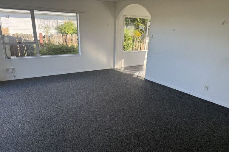 Photo of property in 16a Pohutukawa Drive, Owhata, Rotorua, 3010