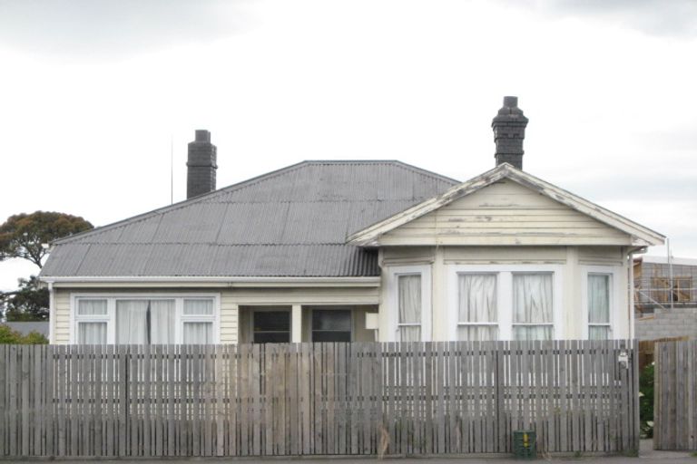 Photo of property in 26 Whitmore Street, Edgeware, Christchurch, 8013