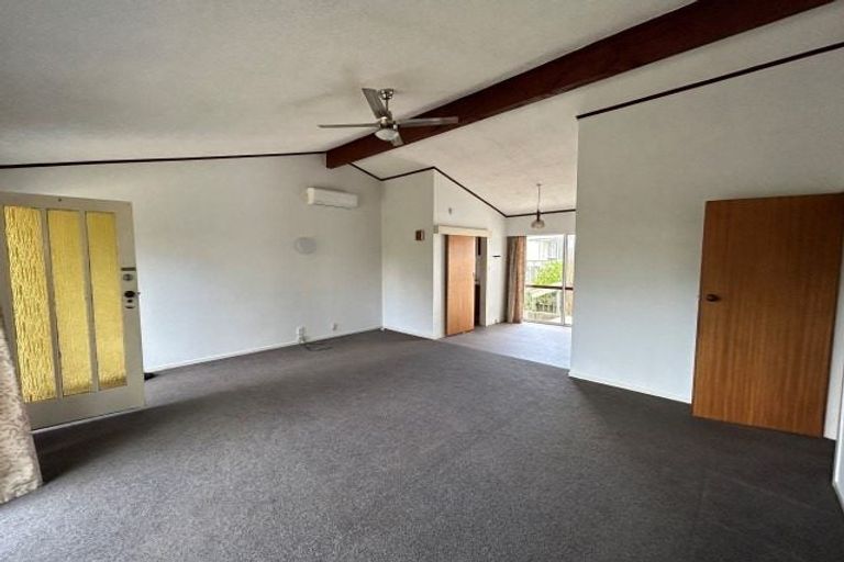 Photo of property in 121a Otumoetai Road, Brookfield, Tauranga, 3110