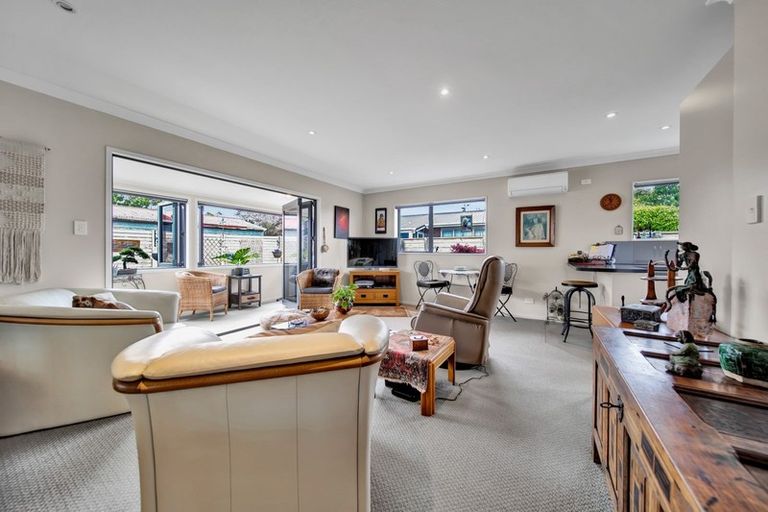 Photo of property in 62b Cordelia Street, Stratford, 4332