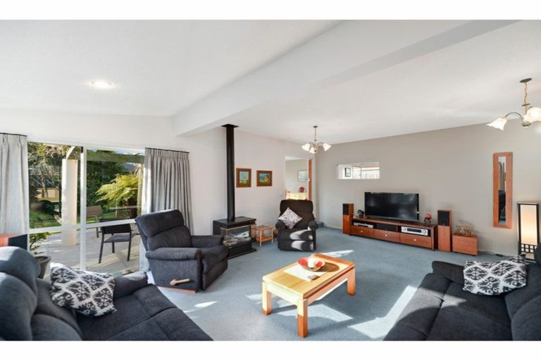 Photo of property in 1a Whaka Terrace, Huntsbury, Christchurch, 8022
