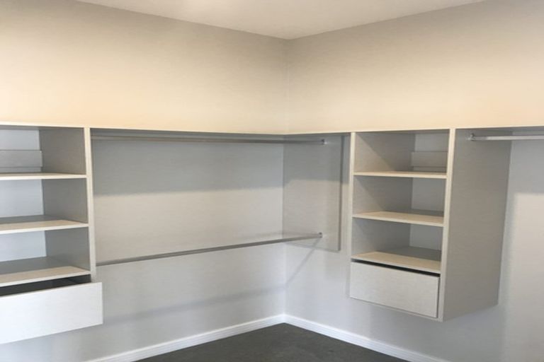 Photo of property in 10 Gunn Way, Hobsonville, Auckland, 0616