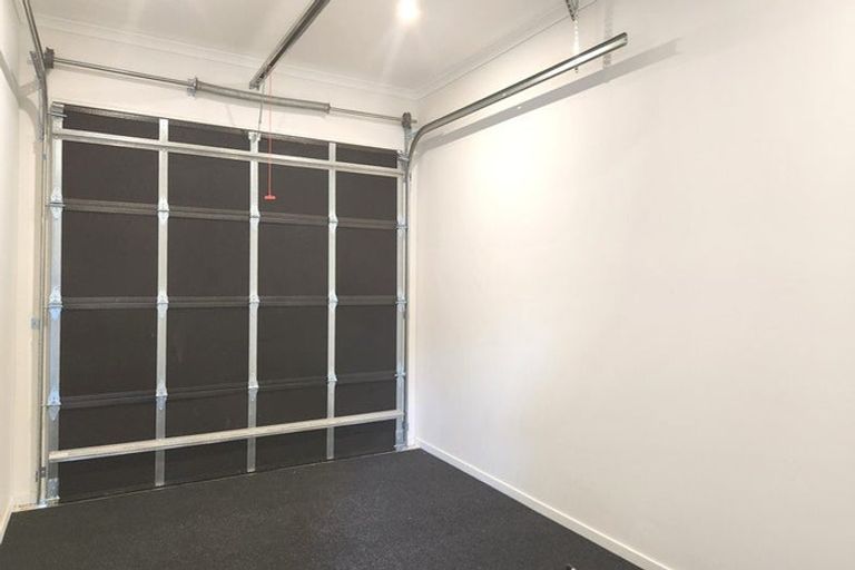 Photo of property in 104a Mahia Road, Manurewa, Auckland, 2102