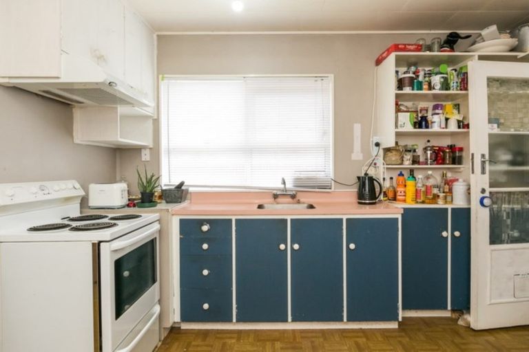 Photo of property in 15 Jellicoe Place, Tamatea, Napier, 4112