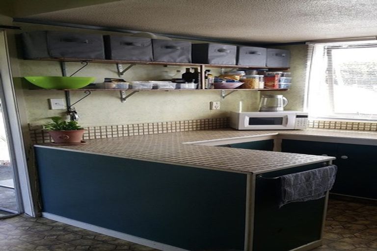 Photo of property in 10 Clarks Lane, Hobsonville, Auckland, 0618