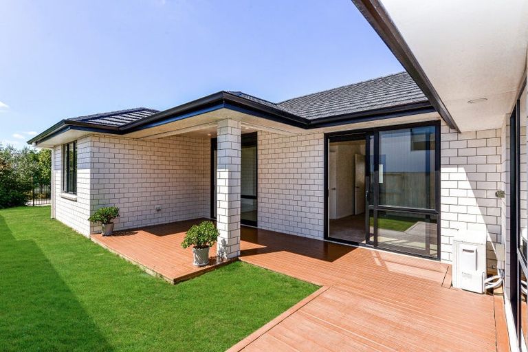 Photo of property in 2 Kukari Close, Flagstaff, Hamilton, 3210