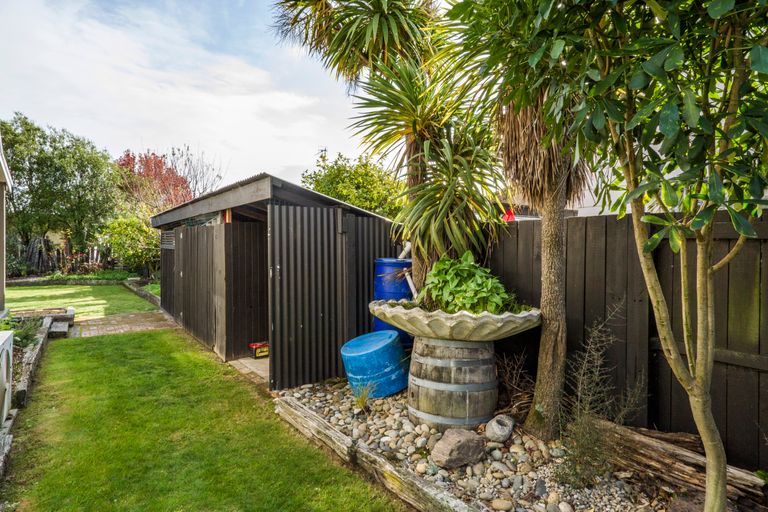 Photo of property in 17 Towai Street, Stoke, Nelson, 7011