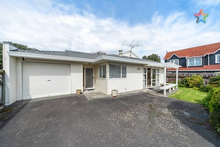 Photo of property in 104b Waiwhetu Road, Waterloo, Lower Hutt, 5011