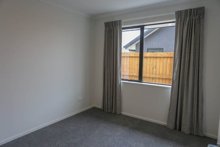 Photo of property in 9 Mcquillan Avenue, Woodend, 7610