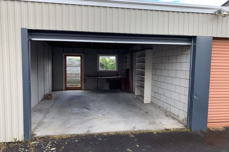 Photo of property in 442a Great South Road, Opaheke, Papakura, 2113