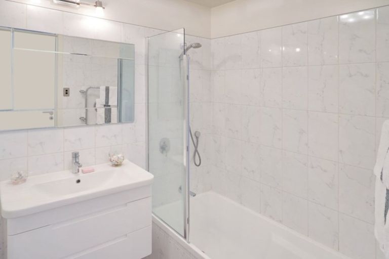 Photo of property in 1/8 Hutcheson Street, Sydenham, Christchurch, 8023