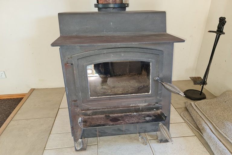 Photo of property in 2a Derby Street, Westport, 7825