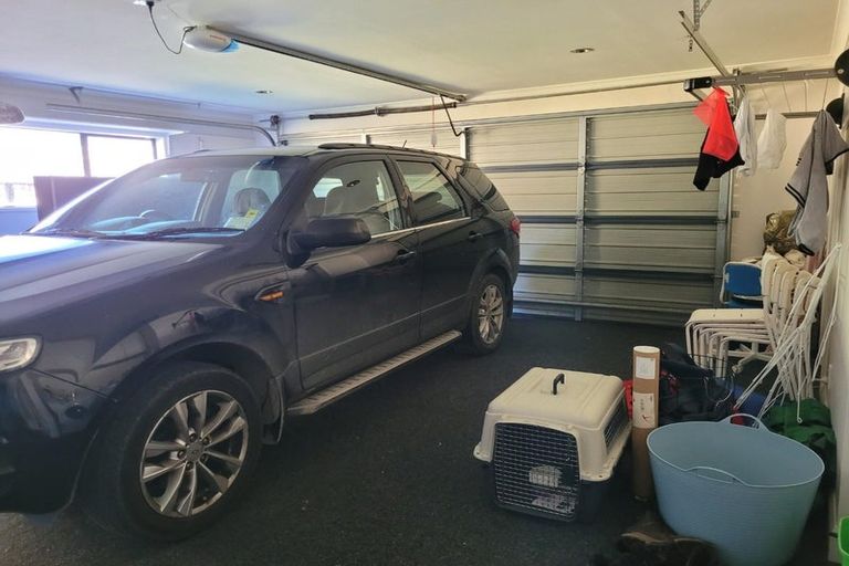 Photo of property in 99 Kuratawhiti Street, Greytown, 5794