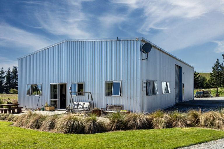 Photo of property in 17 Siegerts Road, Kimbell, Fairlie, 7987