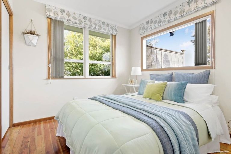 Photo of property in 17 Ranui Avenue, Ranui, Auckland, 0612