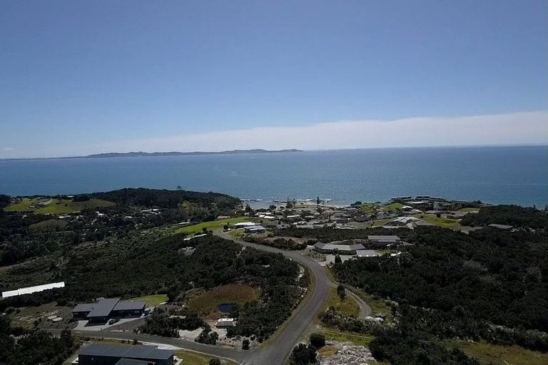 Photo of property in 108 Stratford Drive, Cable Bay, 0420