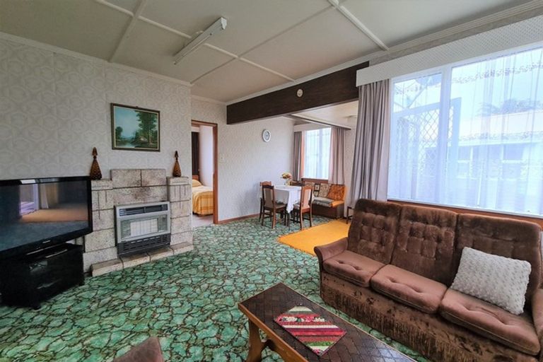 Photo of property in 150 Miranda Street, Stratford, 4332