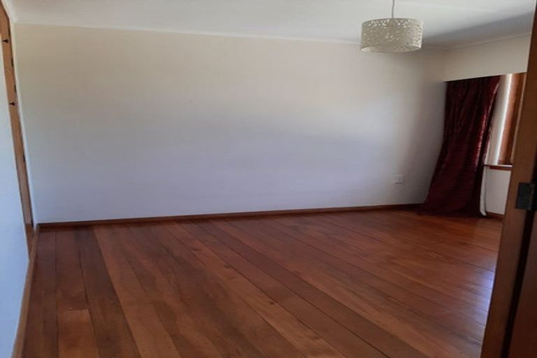 Photo of property in 341 Gladstone Road, Gladstone, Carterton, 5792