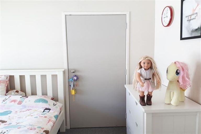 Photo of property in 2/46 Trinidad Road, Sunnynook, Auckland, 0620