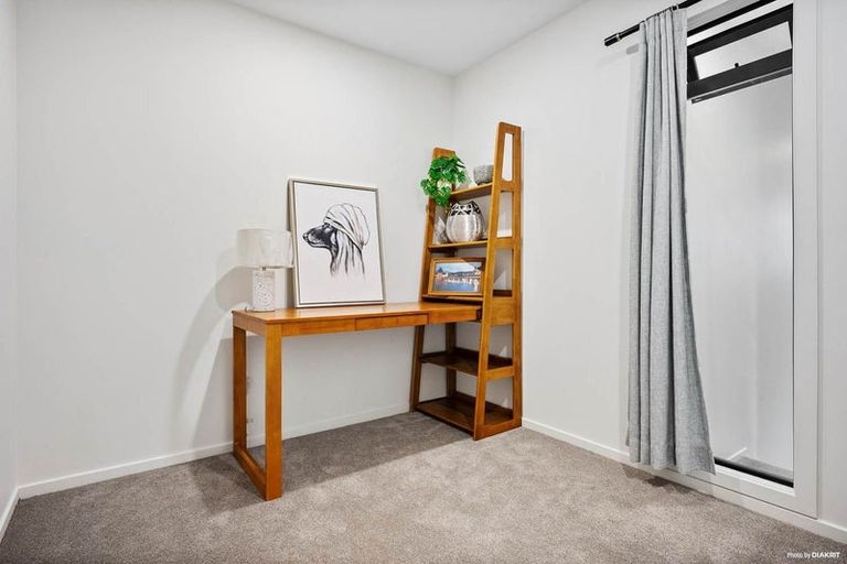 Photo of property in 28b Goodfellow Lane, Flat Bush, Auckland, 2019