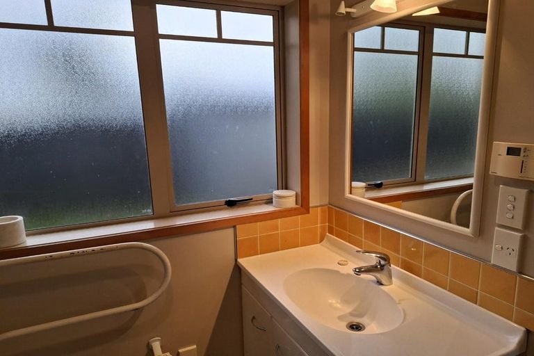 Photo of property in 27 Cranbrook Place, Rototuna North, Hamilton, 3210