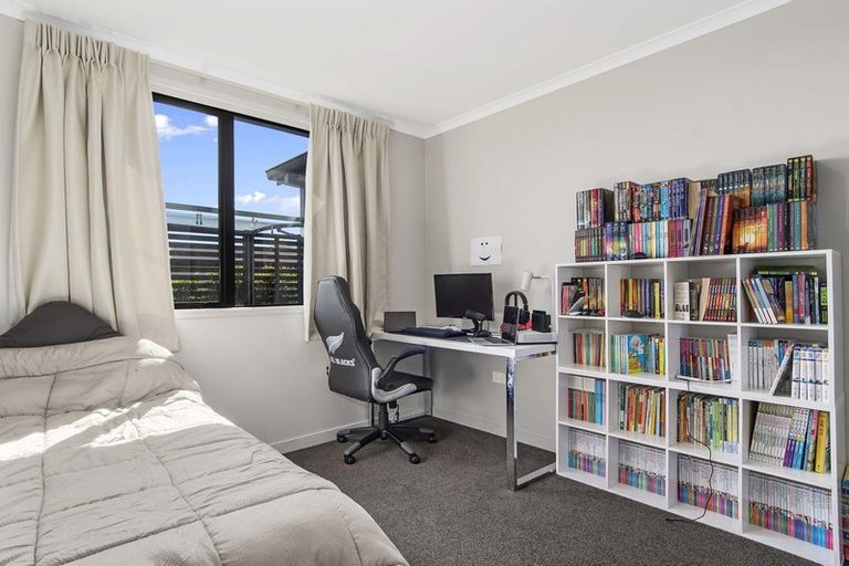 Photo of property in 2 Sable Lane, Pyes Pa, Tauranga, 3112