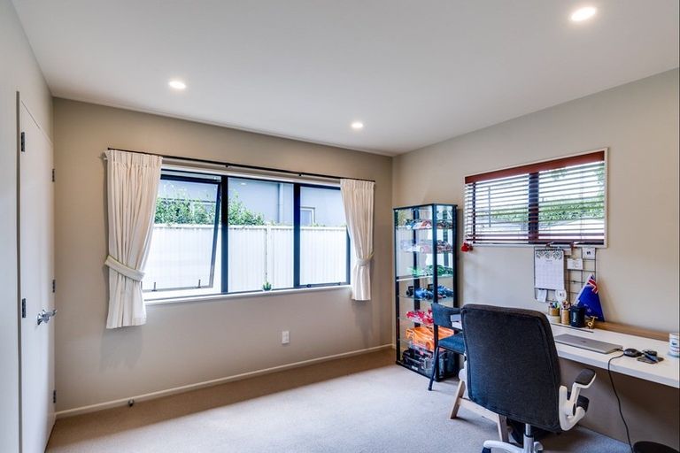 Photo of property in 4 Meissner Road, Havelock North, 4130
