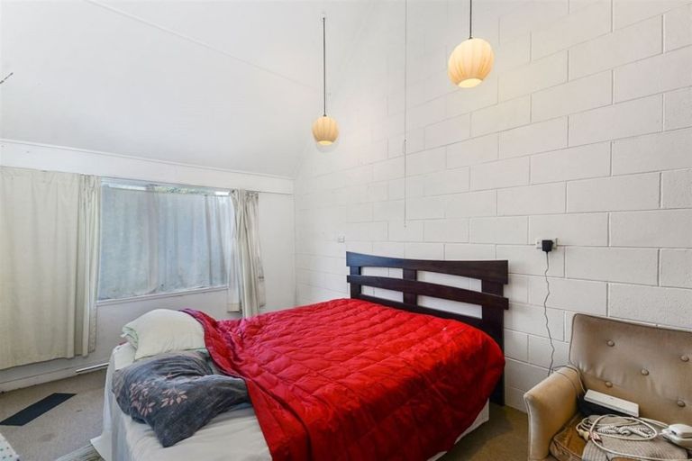 Photo of property in 100 Lake Road, Koutu, Rotorua, 3010