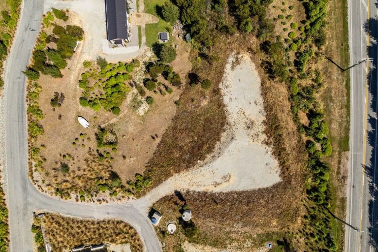 Photo of property in 17 Peregrine Falcon Road, Mount Creighton, Queenstown, 9371