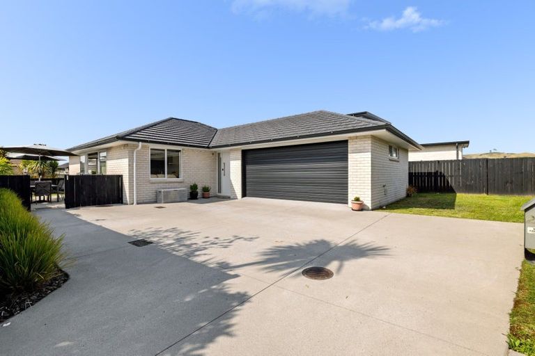 Photo of property in 28 Farrier Street, Papamoa, 3118