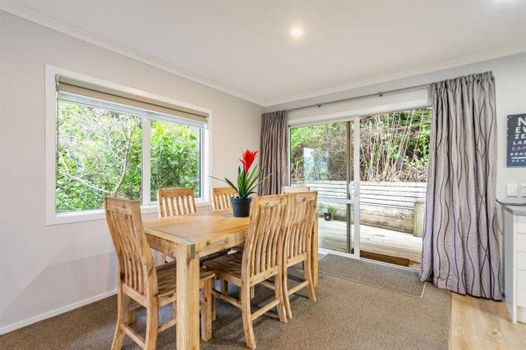 Photo of property in 23a Seagull Place, Whitby, Porirua, 5024