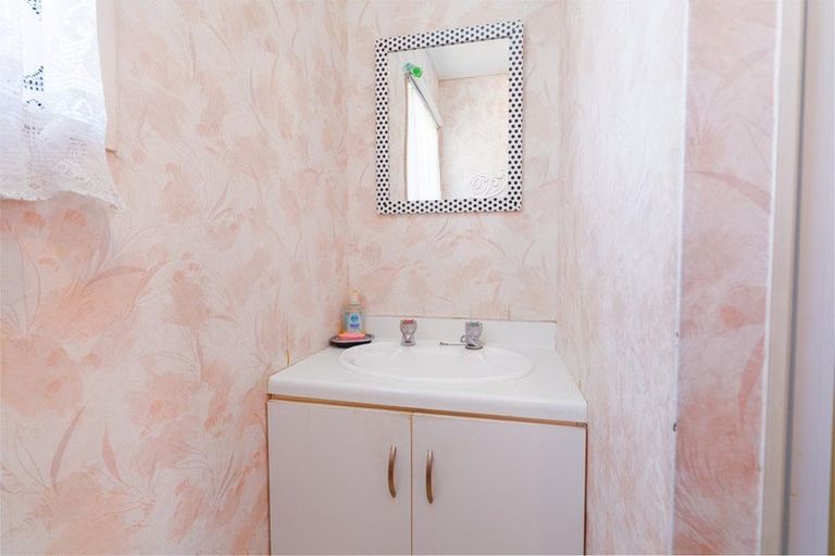 Photo of property in 34c Church Street, Mosgiel, 9024