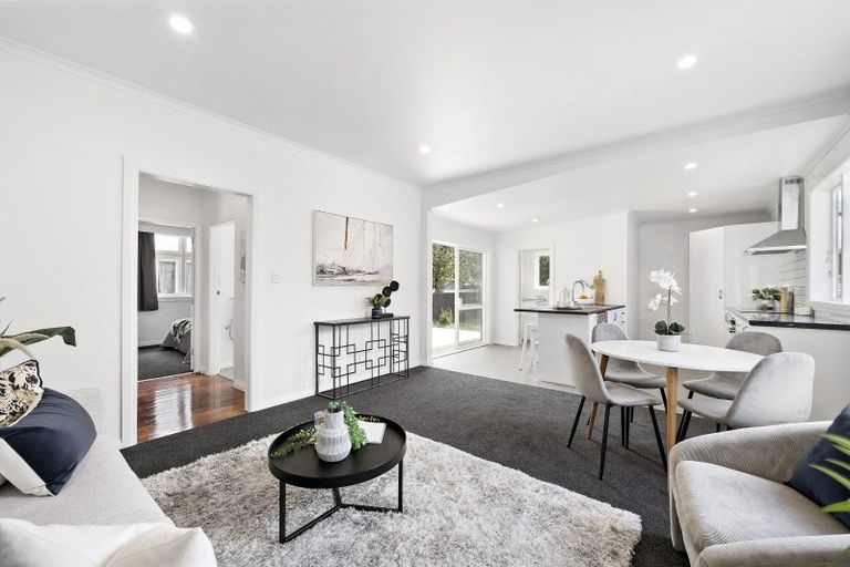 Photo of property in 39 Riverside Drive, Waiwhetu, Lower Hutt, 5010
