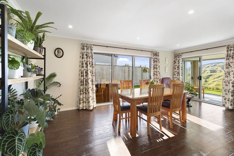 Photo of property in 54 Mo Street, Camborne, Porirua, 5026
