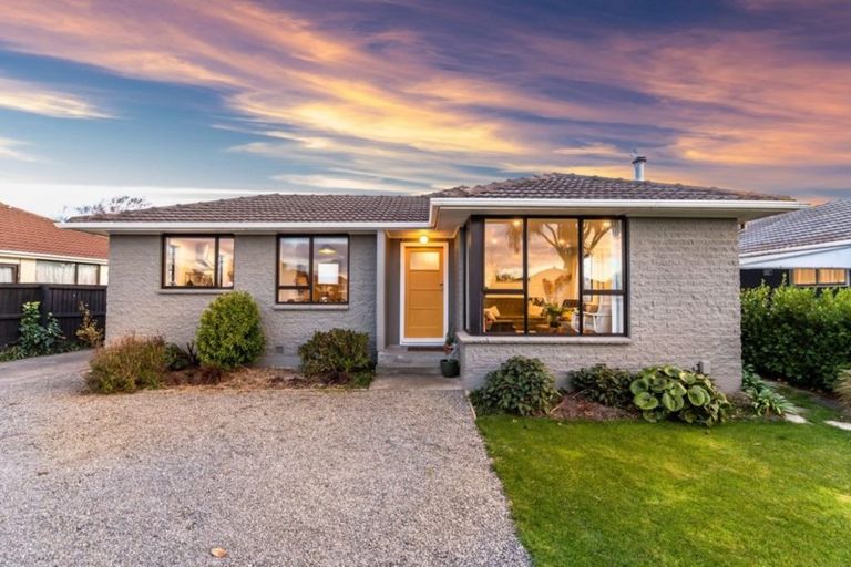 Photo of property in 12 Redgrave Street, Hoon Hay, Christchurch, 8025
