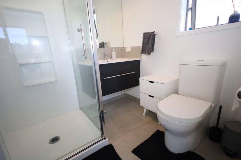 Photo of property in 2 Bill Miller Drive, Papamoa, 3118