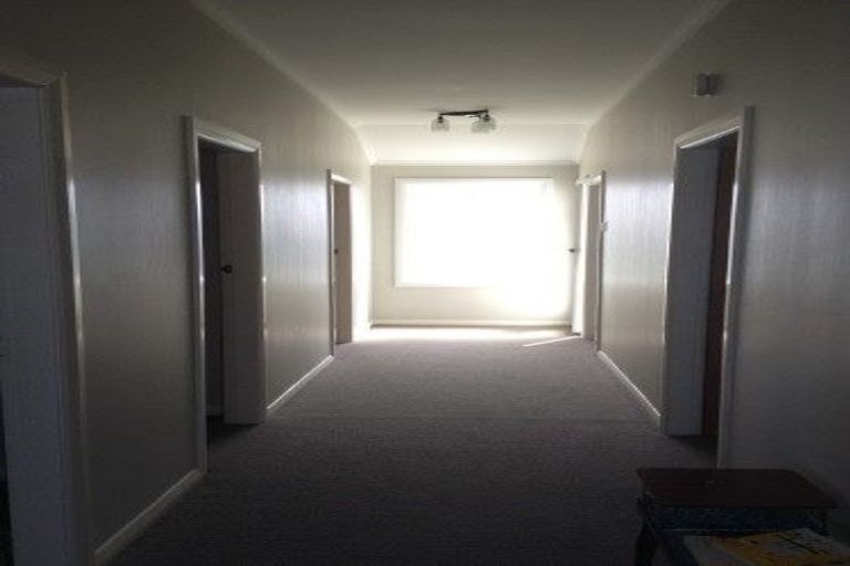 Photo of property in 9 Strathavon Road, Miramar, Wellington, 6022