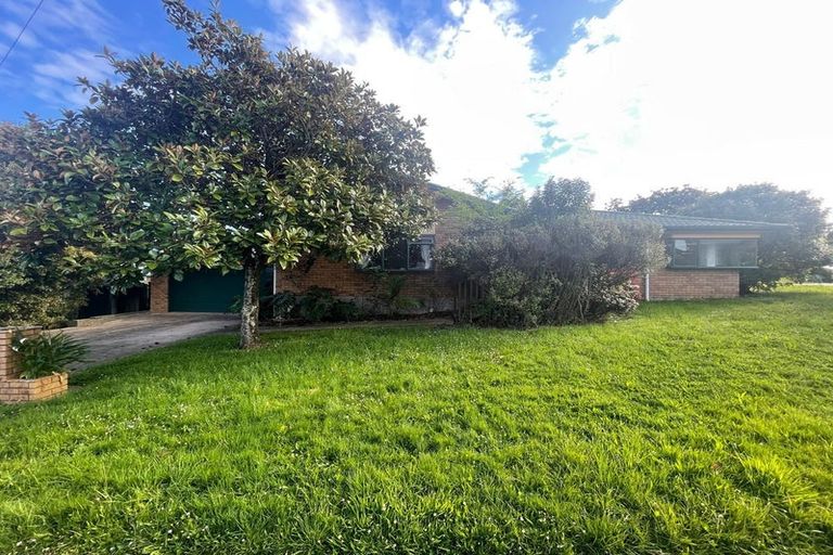 Photo of property in 1 Hansworth Place, Flat Bush, Auckland, 2019