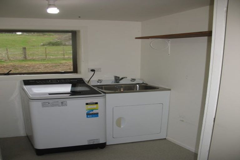 Photo of property in 28 Waterfall Road, Paraparaumu, 5032