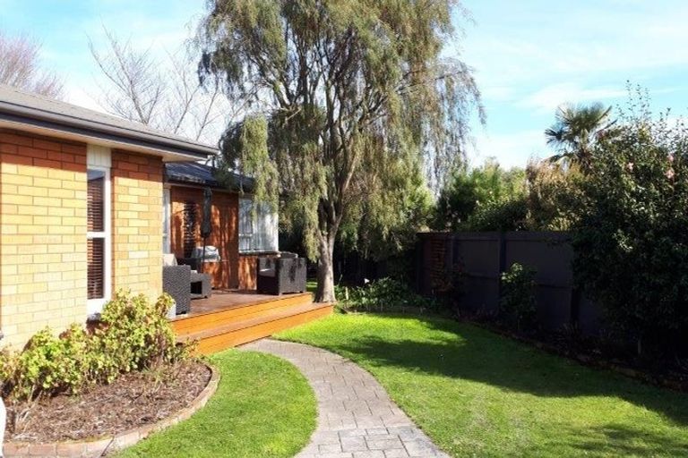 Photo of property in 8 Lomond Place, Woolston, Christchurch, 8062