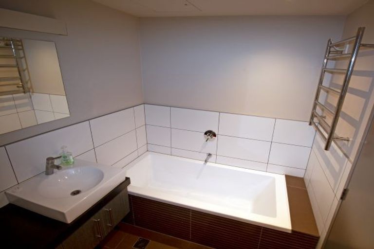 Photo of property in 11/208 Jackson Street, Petone, Lower Hutt, 5012