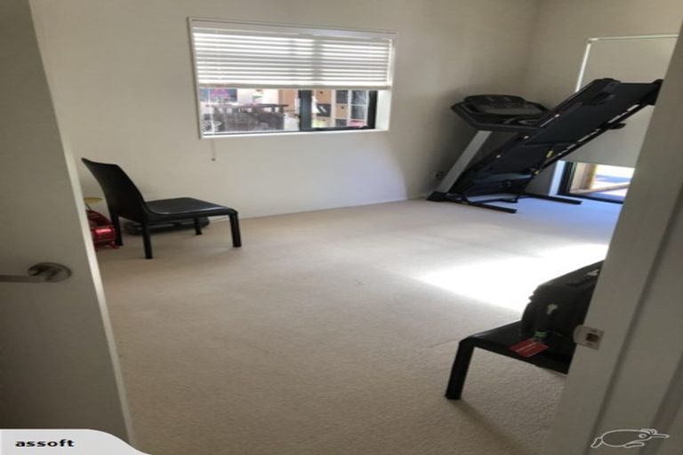 Photo of property in 28 Rohi Place, Flat Bush, Auckland, 2019