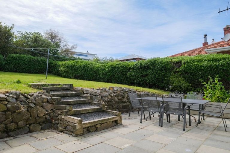 Photo of property in 61 Tomahawk Road, Andersons Bay, Dunedin, 9013