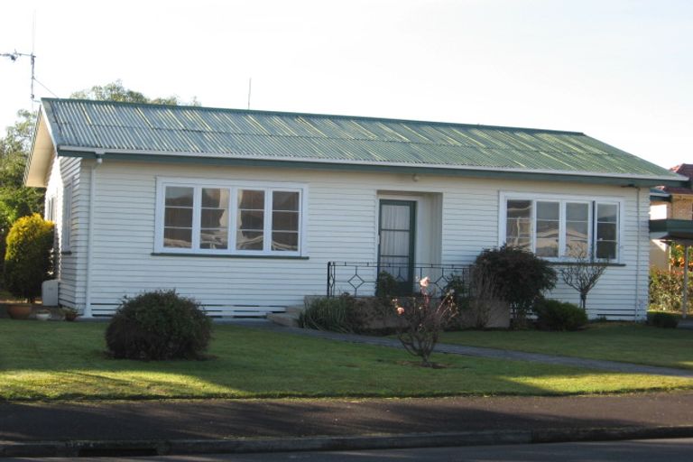 Photo of property in 4 Prescott Place, Hillcrest, Hamilton, 3216